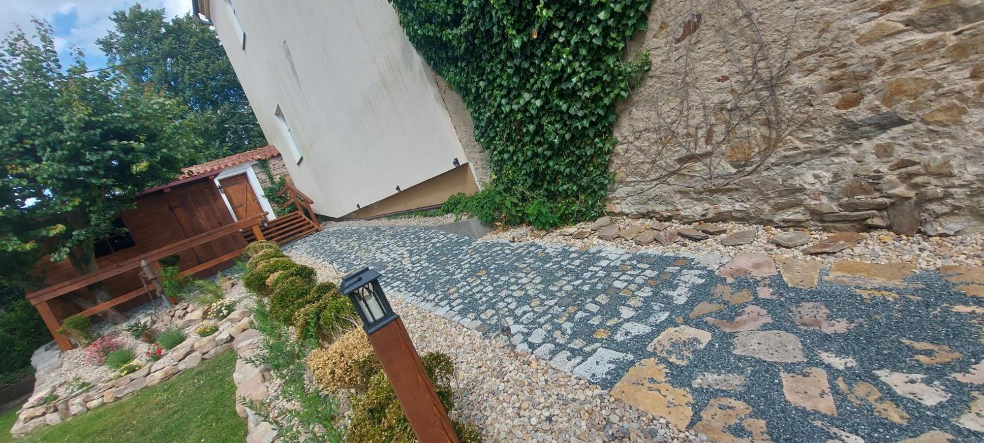 Apartmany Ve Starem Pivovaru Malesov المظهر الخارجي الصورة
