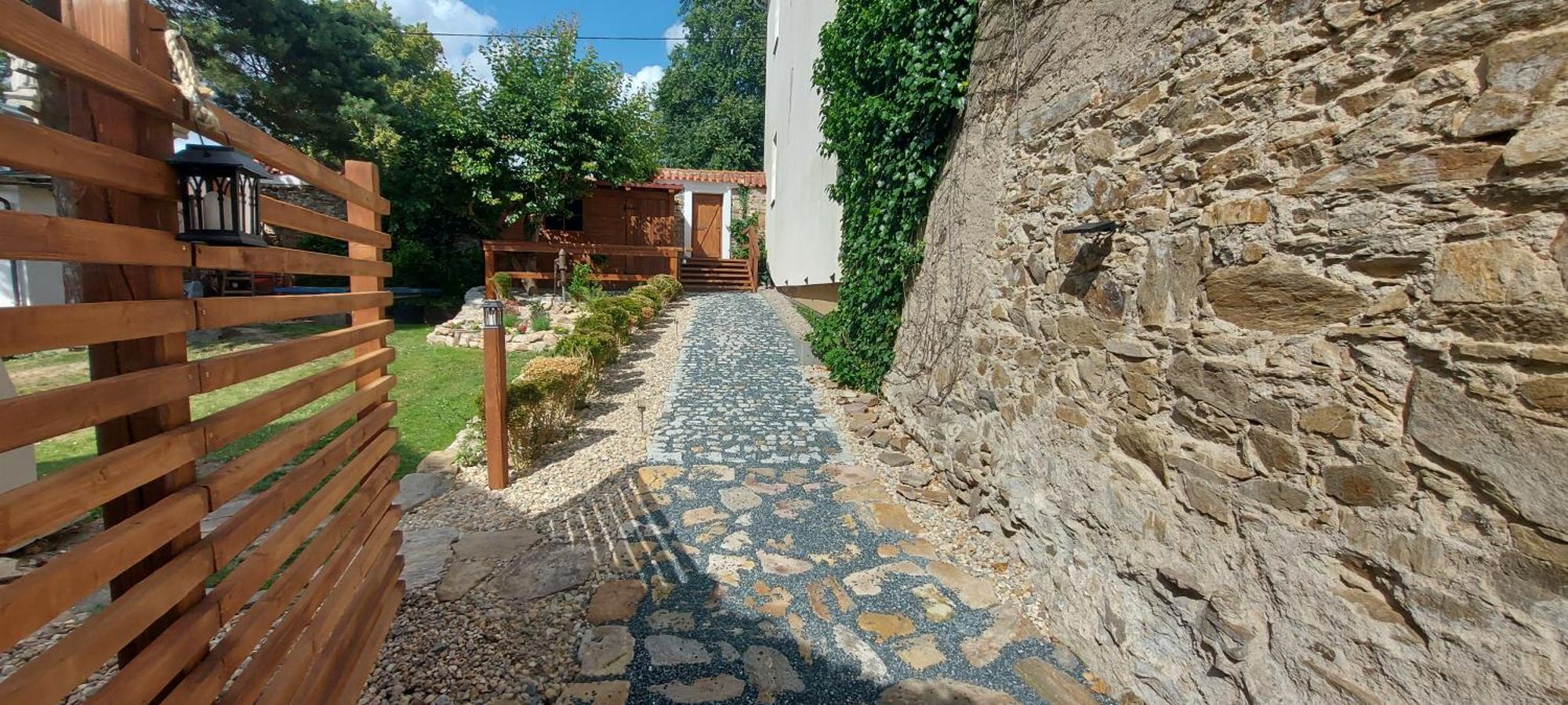 Apartmany Ve Starem Pivovaru Malesov المظهر الخارجي الصورة